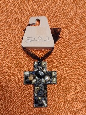 Jouel Jeweled Stone Cross Pendant Necklace - Black and Tan NWT